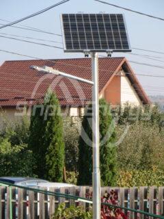 Stalpi fotovoltaici autonomi 6m - 20W LED | 50Wp | 55Ah