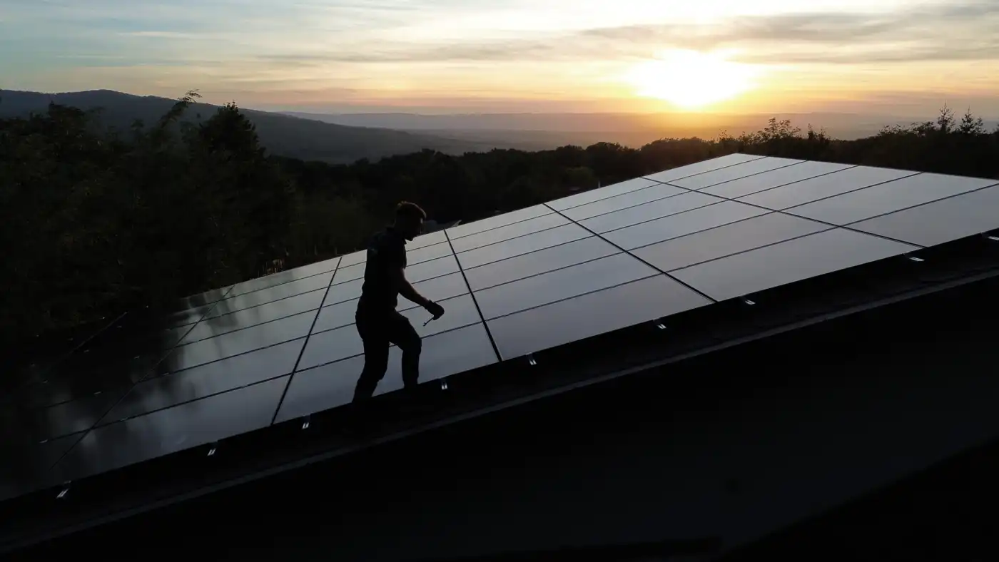 Victron Energy - Sisteme fotovoltaice distribuite în România 2 Sinpur-Energy